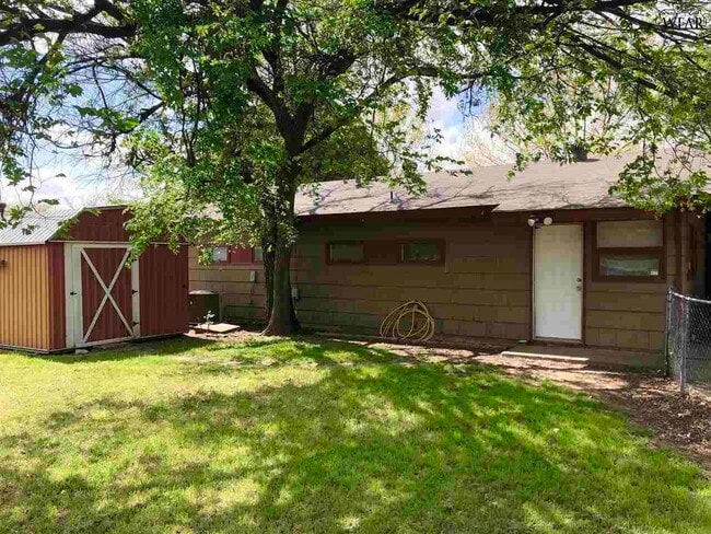 Building Photo - 4401 Hughes Dr