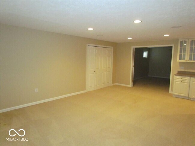 Building Photo - 411 Mari Way
