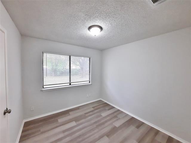 Building Photo - 4609 Riverpark Dr