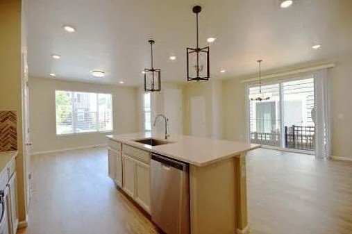 Building Photo - 8204 S Trails Edge Ct