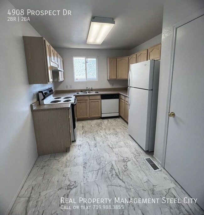Building Photo - 4908 Prospect Dr