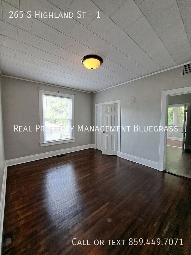 Building Photo - 265 S Highland St