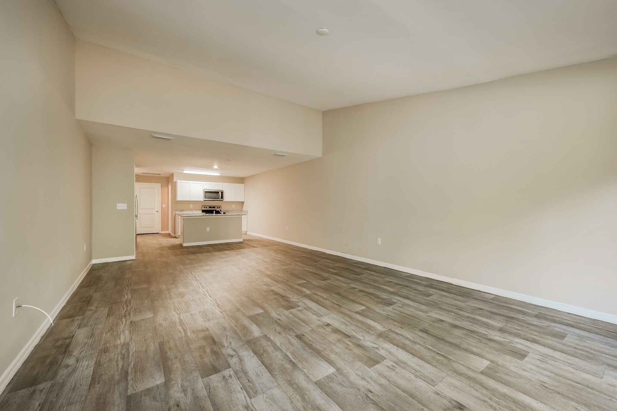 Building Photo - 9021 Aegean Cir