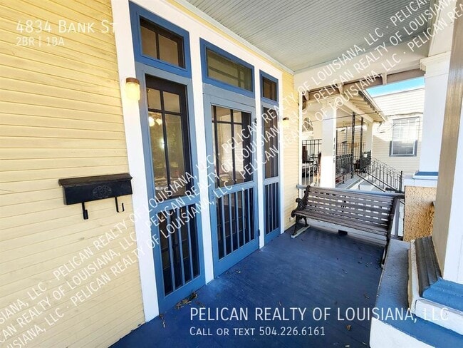 Building Photo - 4834 Bank St-