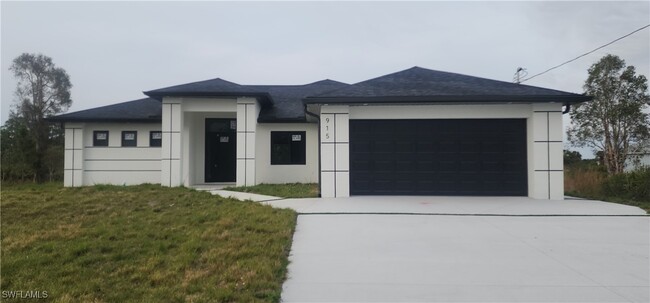 Primary Photo - 915 Panda Dr
