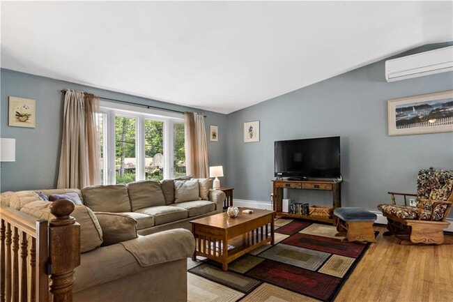 Building Photo - 66 Tupelo Trl