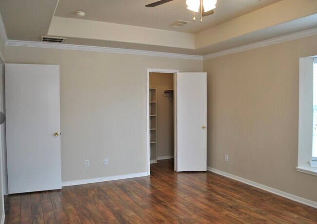 Building Photo - 19438 Juniper Vale Cir