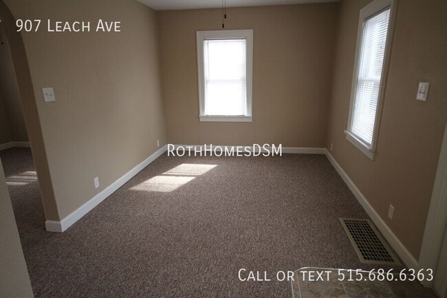 Building Photo - 907 Leach Ave