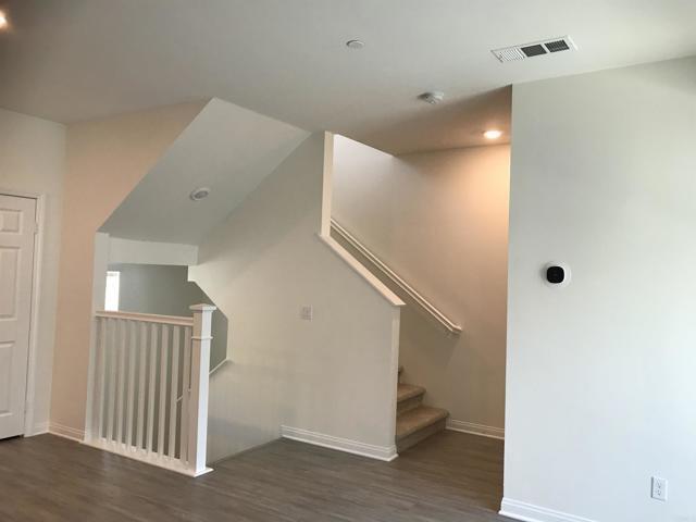 Building Photo - 365 Fitzpatrick Rd