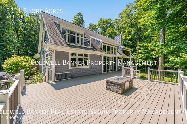 Building Photo - 5311 Shore Acres