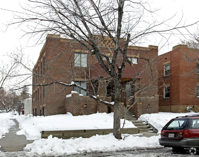 Building Photo - Crown Apartments