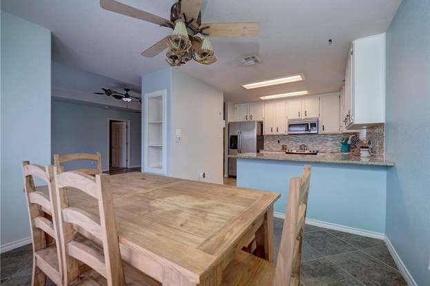 Building Photo - 14905 Dasmarinas Dr