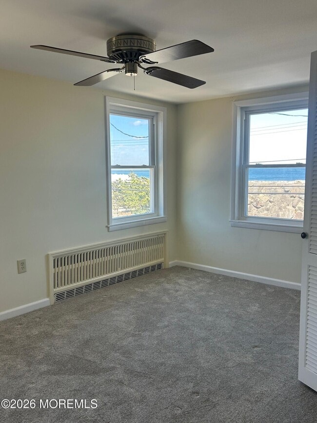 Building Photo - 624 Ocean Ave