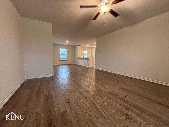 Building Photo - Coming Soon!