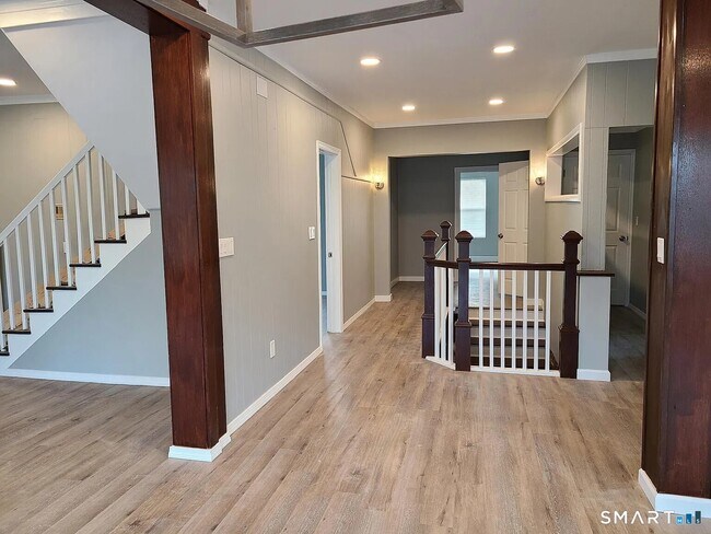 Building Photo - 1515 Park Ave