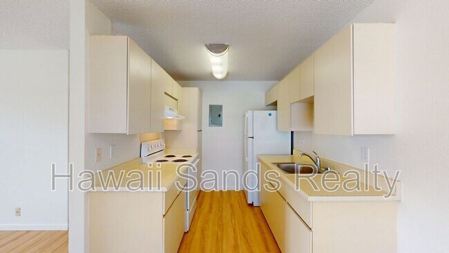 Building Photo - 94-1045 Paha Pl.