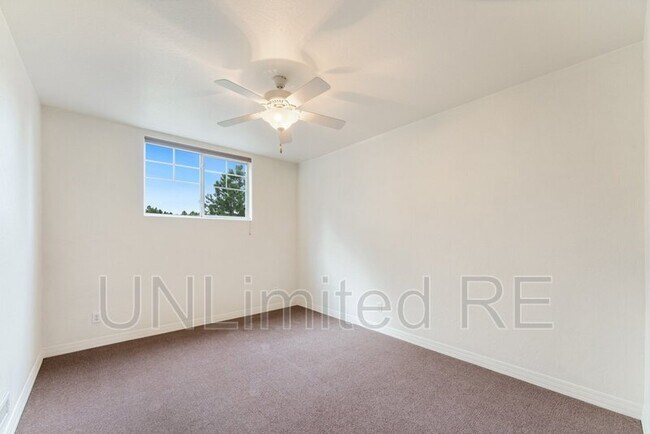 Building Photo - 5272 S Azurite Trail