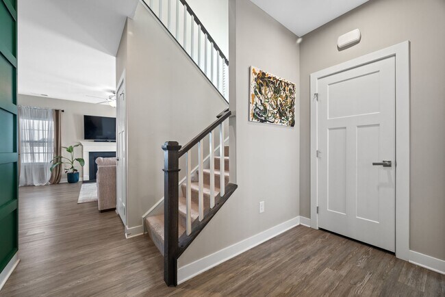 Building Photo - Charming two-story, 4-bedroom, 3-bathroom home.