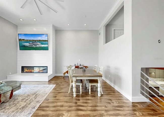 Building Photo - 6504 Surfside Blvd