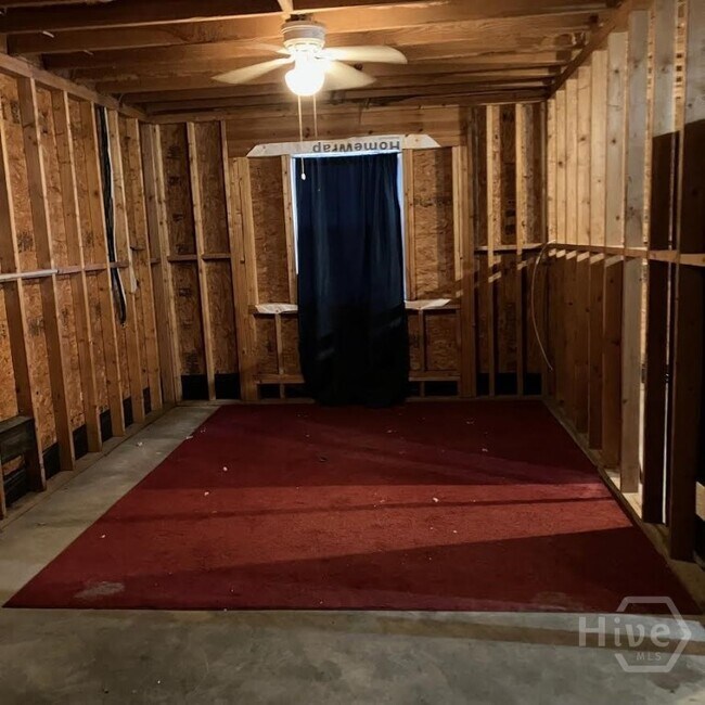 Building Photo - 186 Sterling Woods Dr