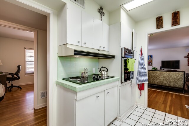 Building Photo - 103 Oakhurst Pl