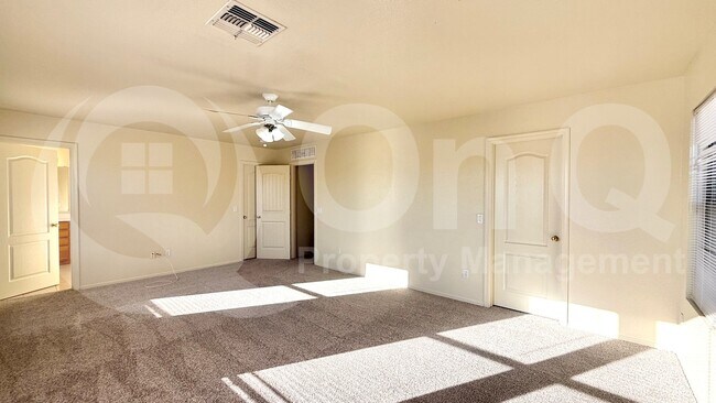 Building Photo - 2499 S Marble St