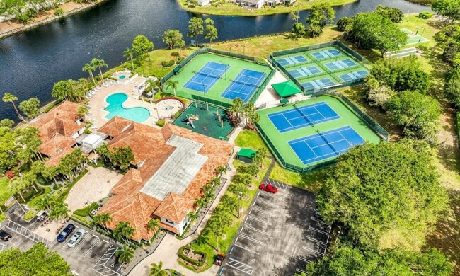 Building Photo - 406 Harbour Pointe Way