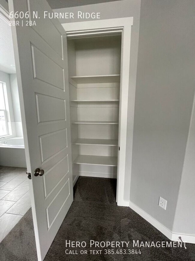 Building Photo - 6606 N Furner Rdg