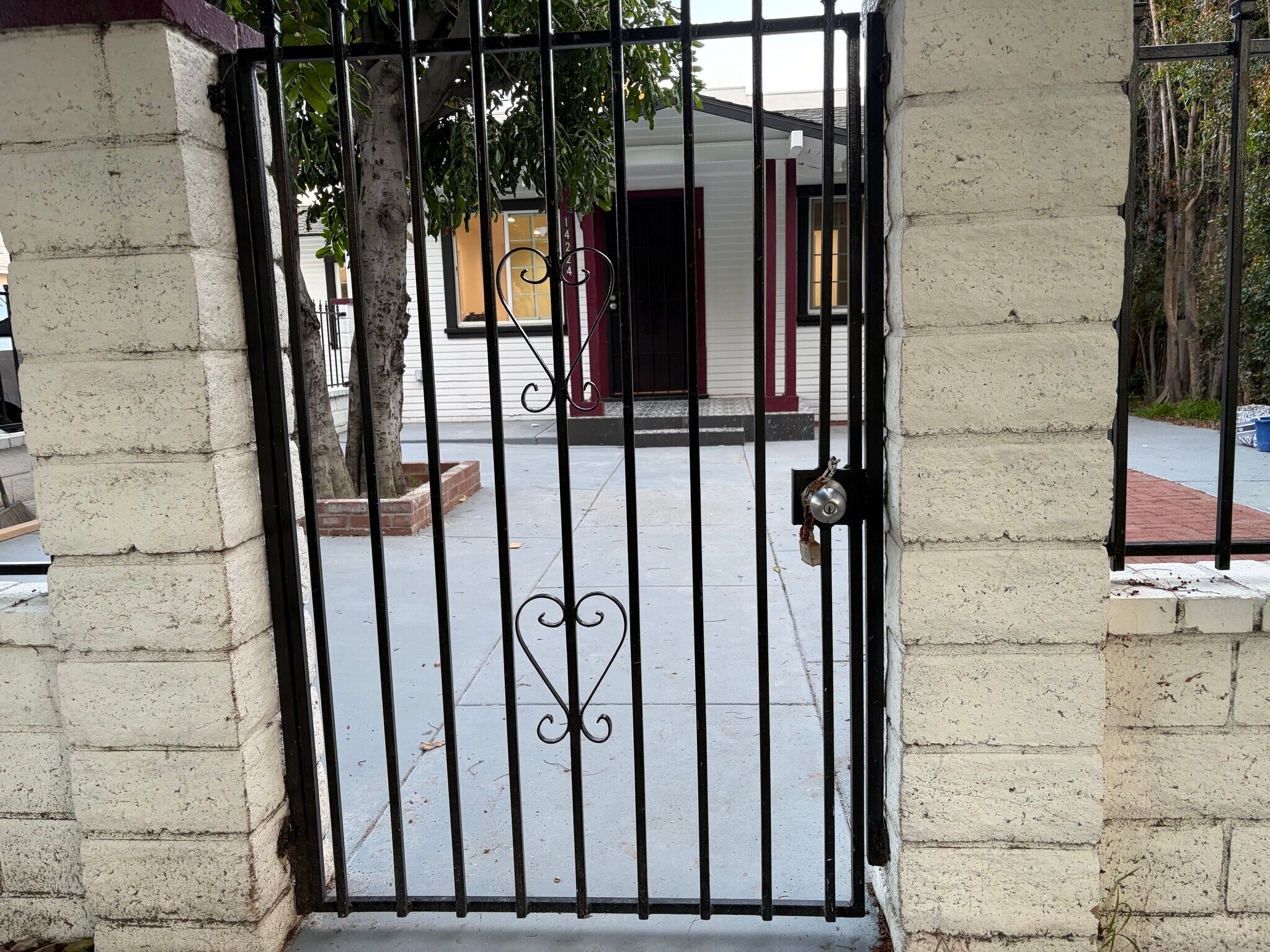 Entrance gate - 14224 Friar St