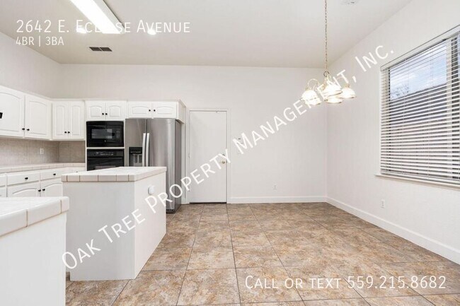 Building Photo - 2642 E Eclipse Ave