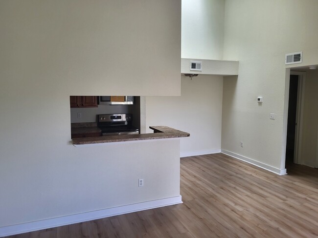 Building Photo - Marvelous 2Bd 2Ba Condominium