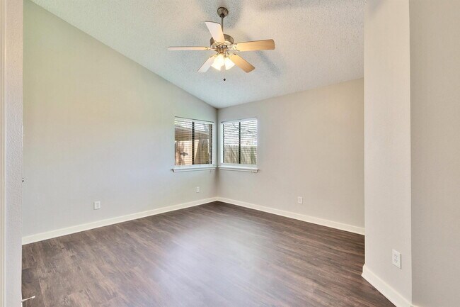 Building Photo - 2104 Agarita Trail