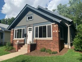 Building Photo - 705 S Park Ave