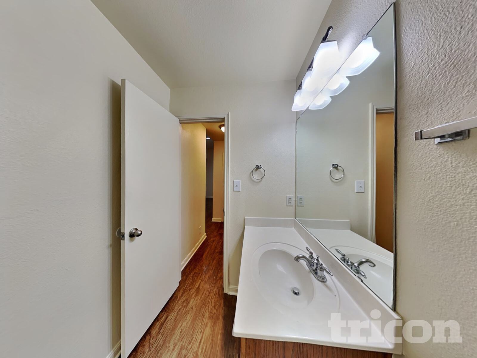 Building Photo - 8527 Sea Rim Dr