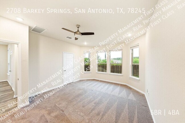 Building Photo - 2708 Barkey Spgs