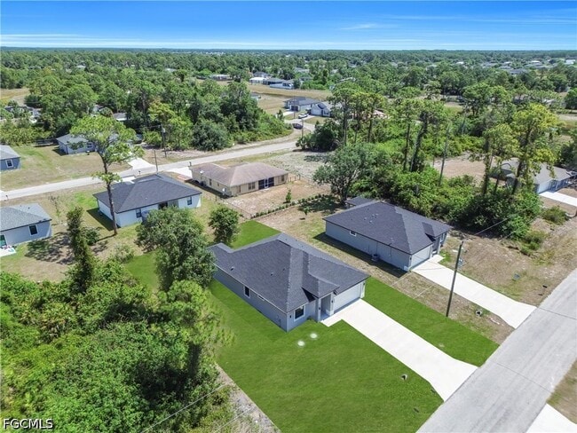 Building Photo - 6208 Forest Ct