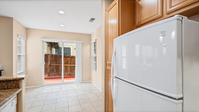 Building Photo - 4106 Arroyo Way