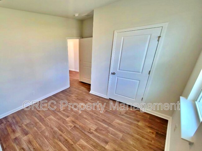Building Photo - 817 Lilyford Ln