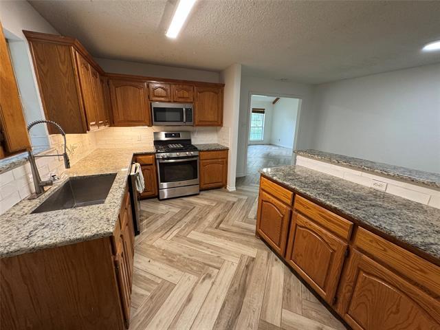 Building Photo - 276 Buchanan Dr