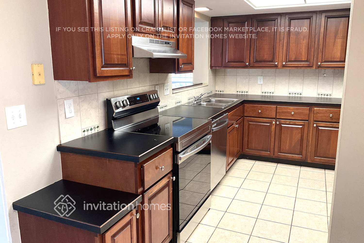 Building Photo - 312 48th St W