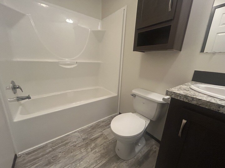 Building Photo - 11716 Cascade Cir