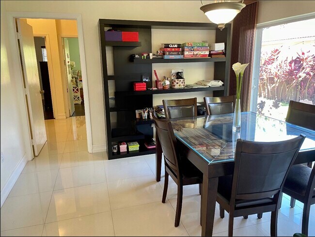 Building Photo - 5773 NW 99th Ave