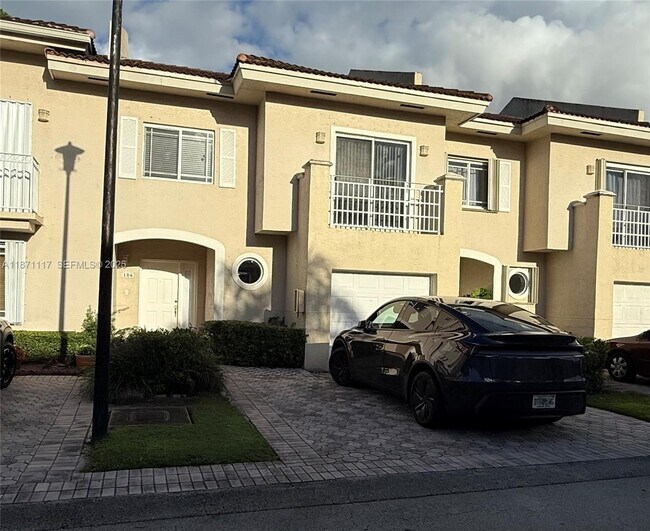 Building Photo - 10150 SW 88th St