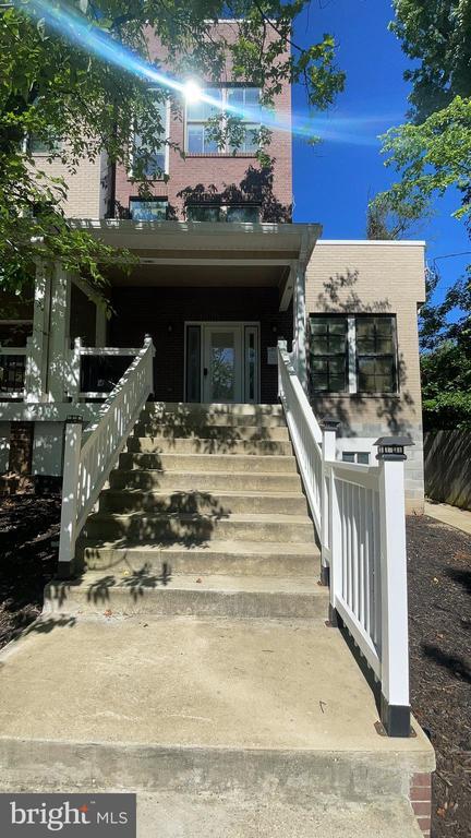 Building Photo - 2730 22nd St NE