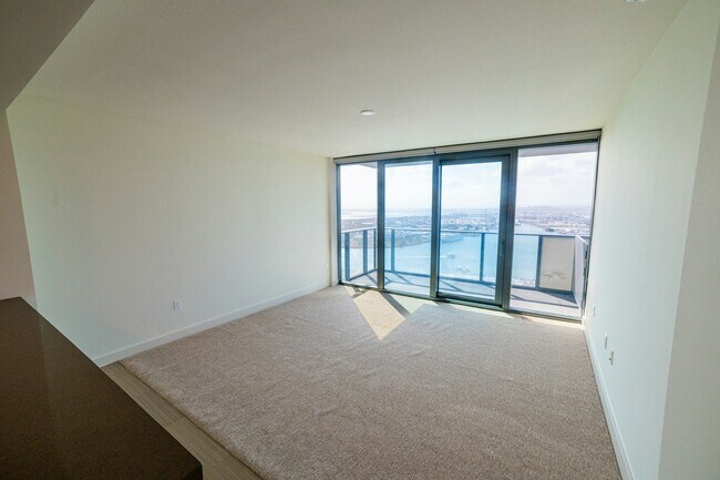 Building Photo - 600 Ala Moana Blvd