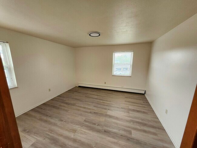 Building Photo - 5378 Lee Rd