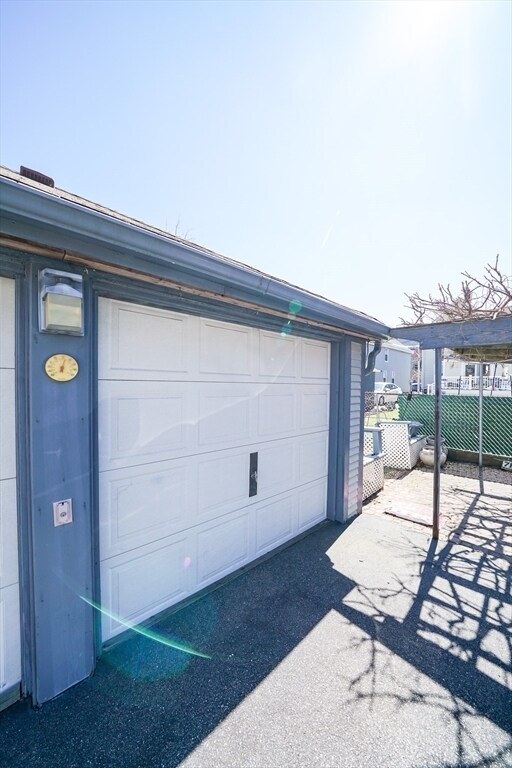 Building Photo - 59 2nd St