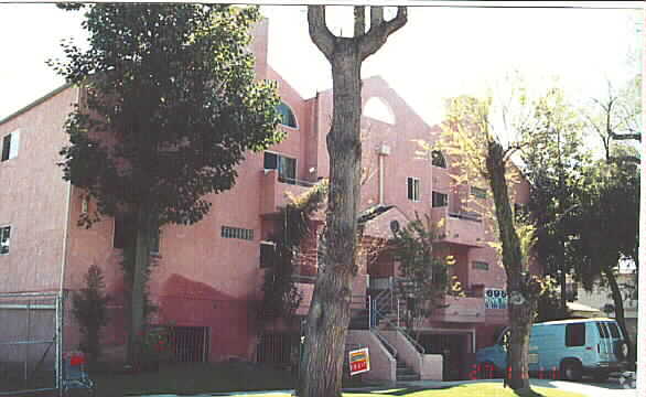 Building Photo - Vista Del Monte Deluxe Apartments