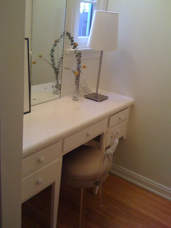 Built-in Vanity in Dressing Area - 9135 Gibson St
