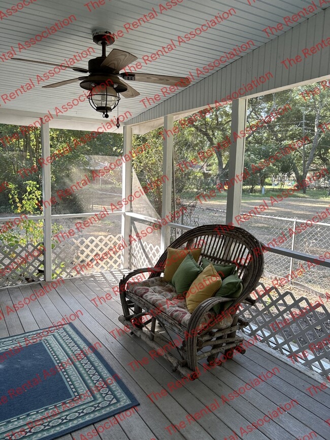 Building Photo - 141 Turtledove Dr